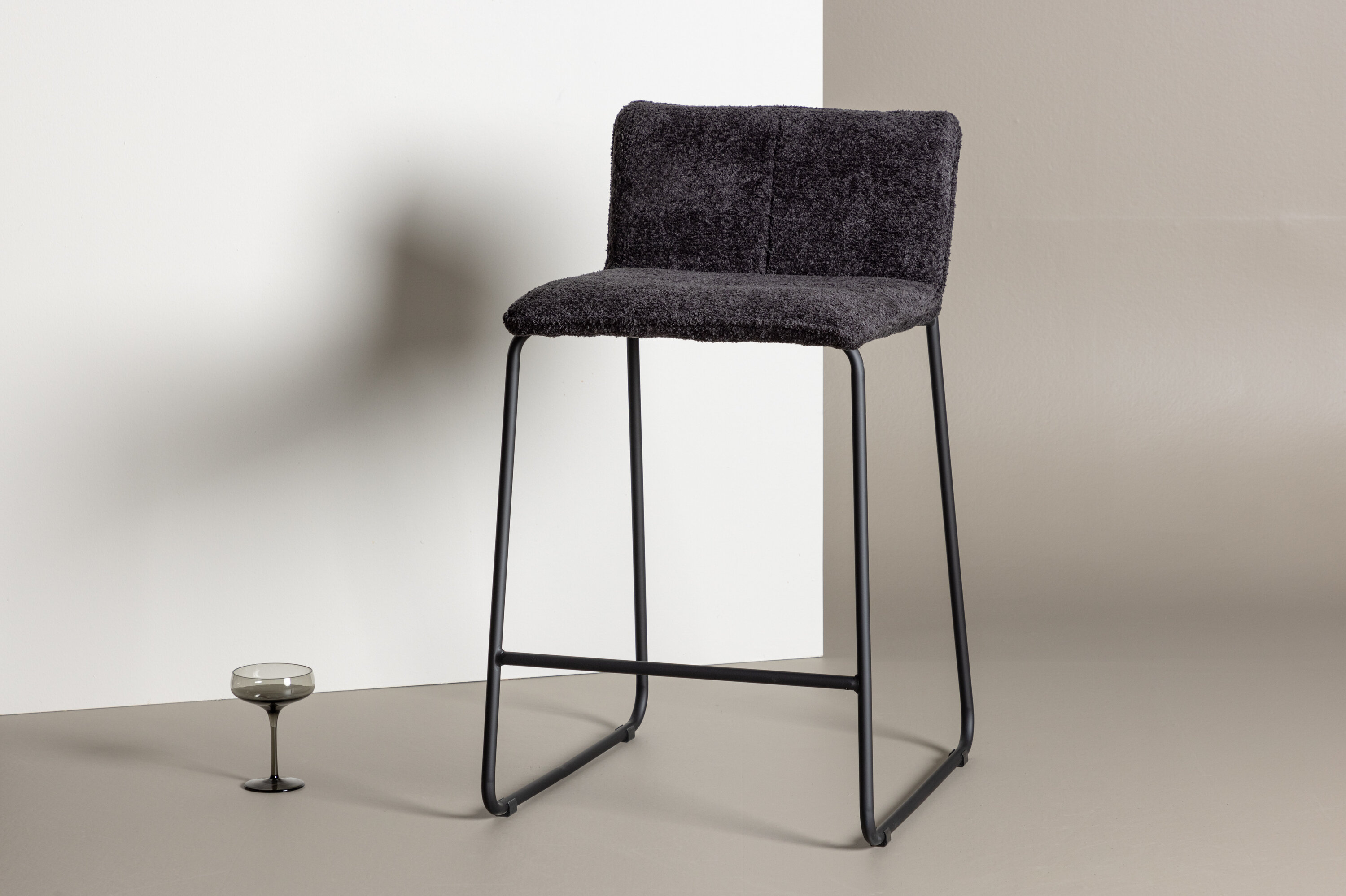 Chaise Bisbee Bar