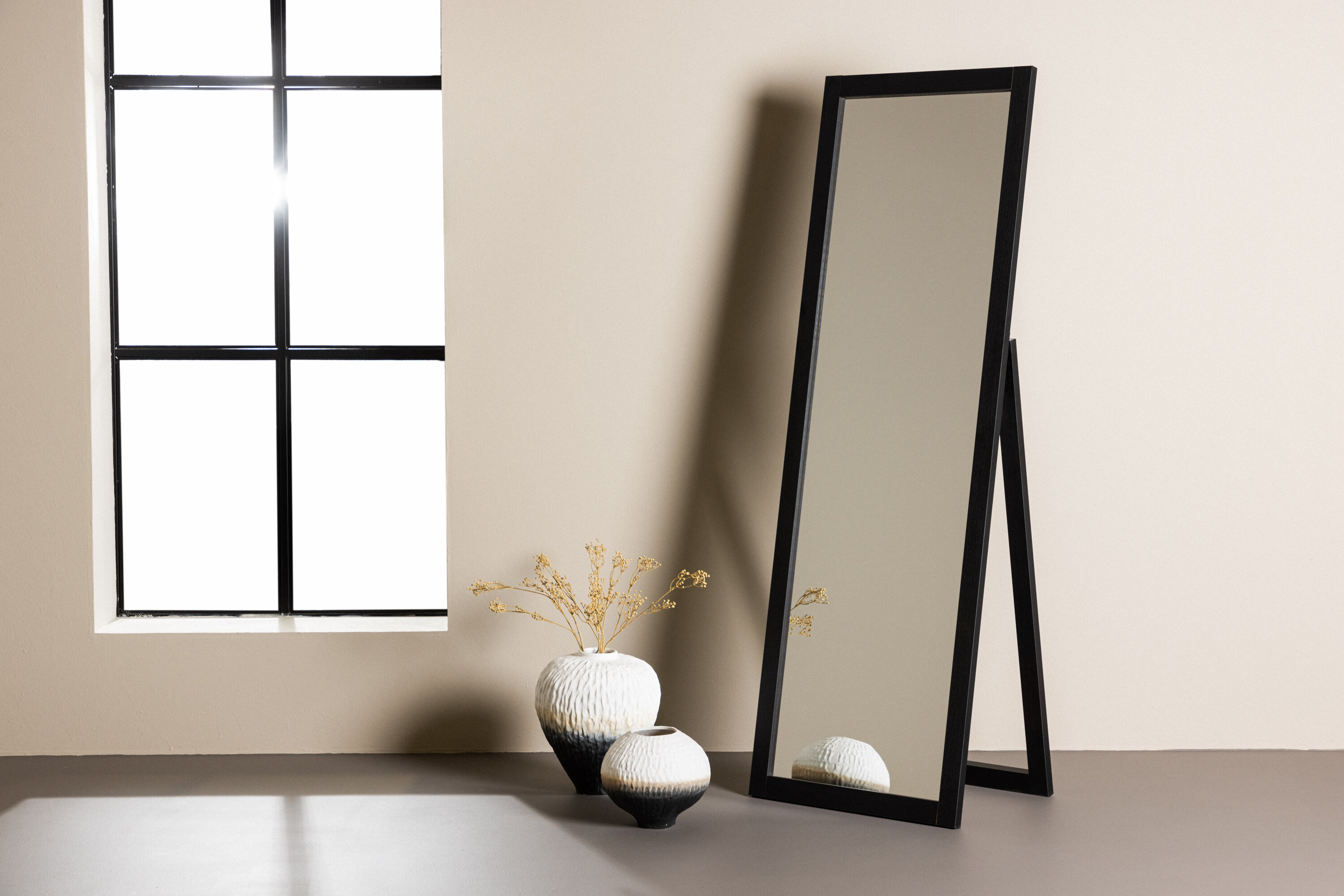 Sebring Mirror
