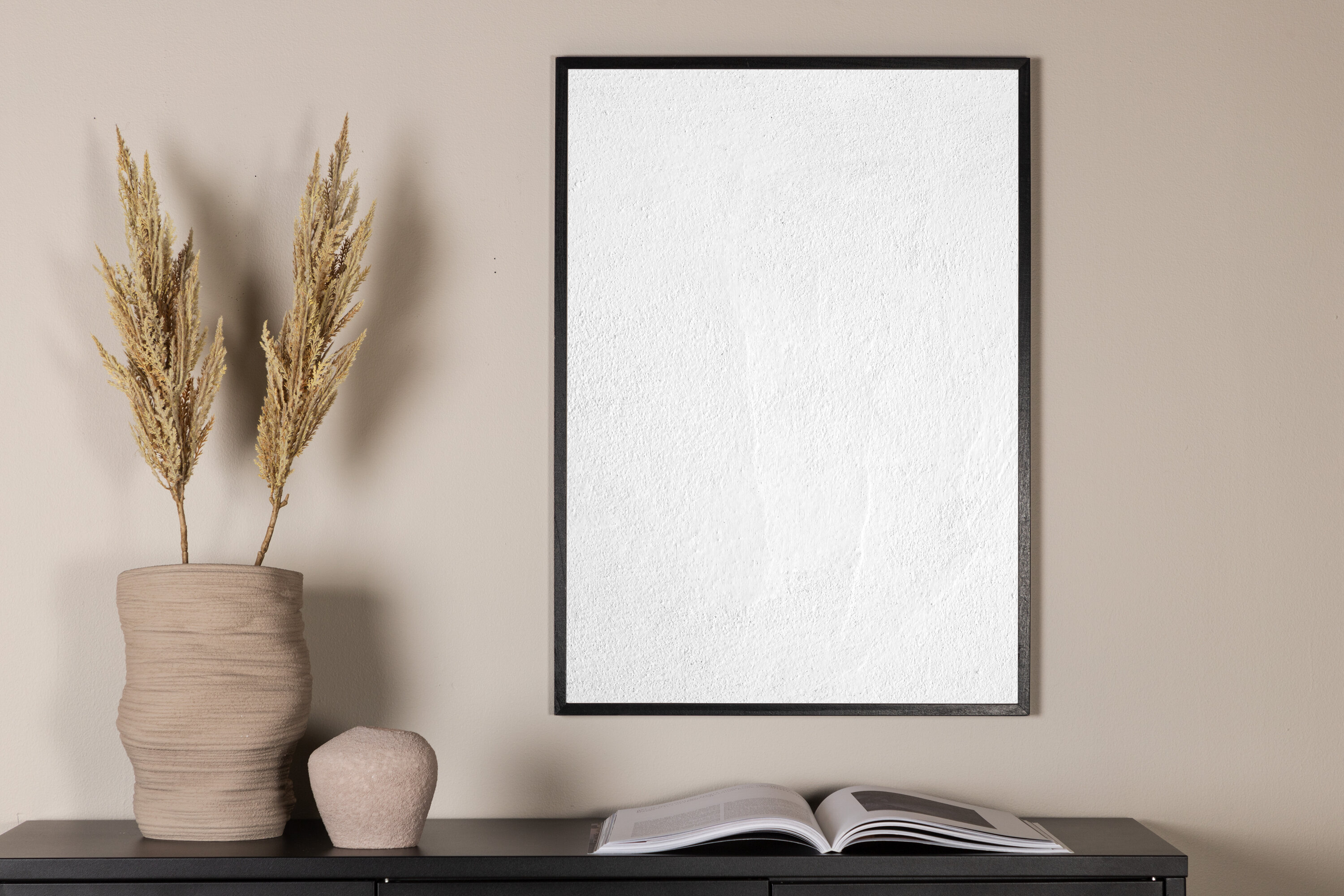 Affiche blanche de Reveted