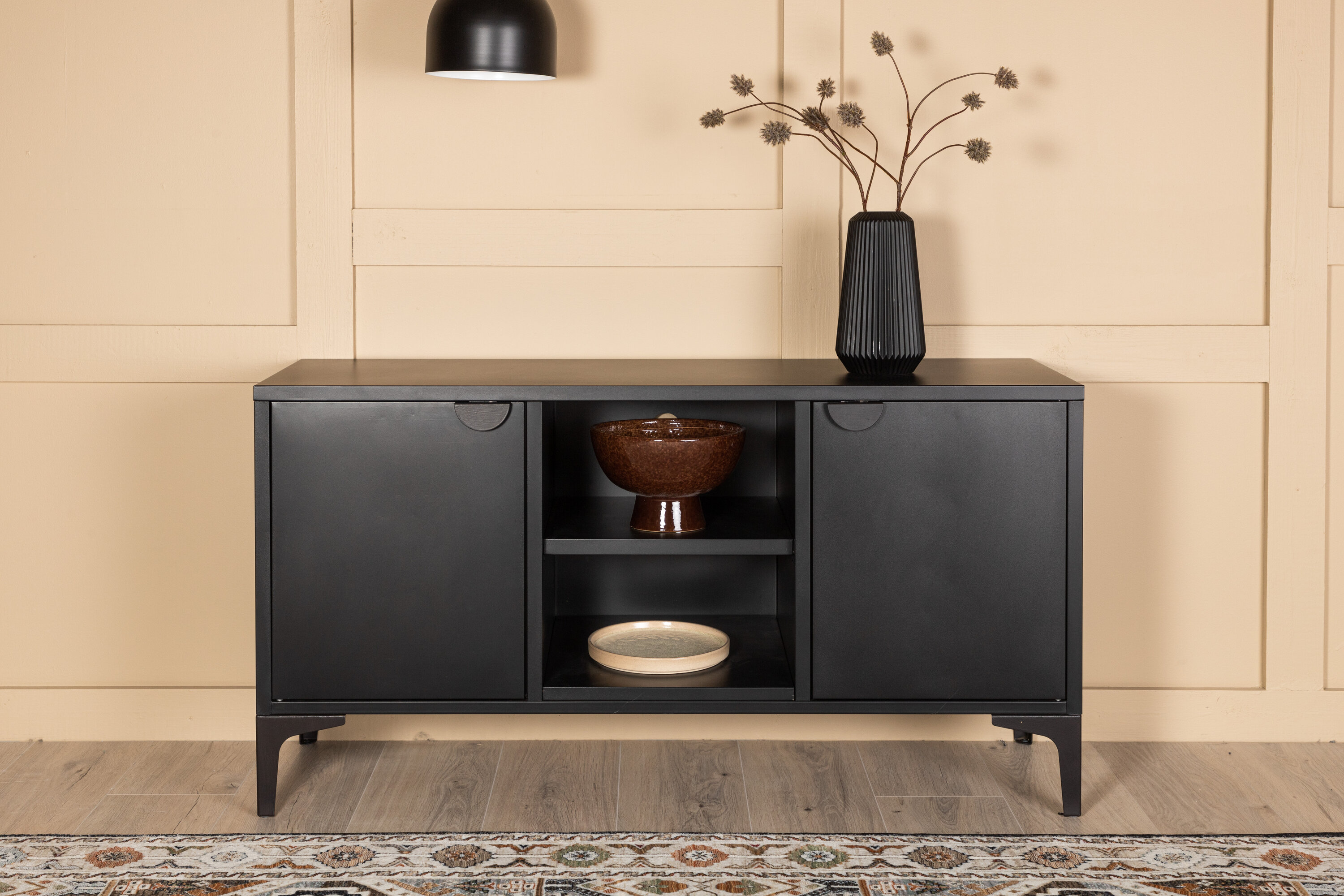 Piring TV Stand