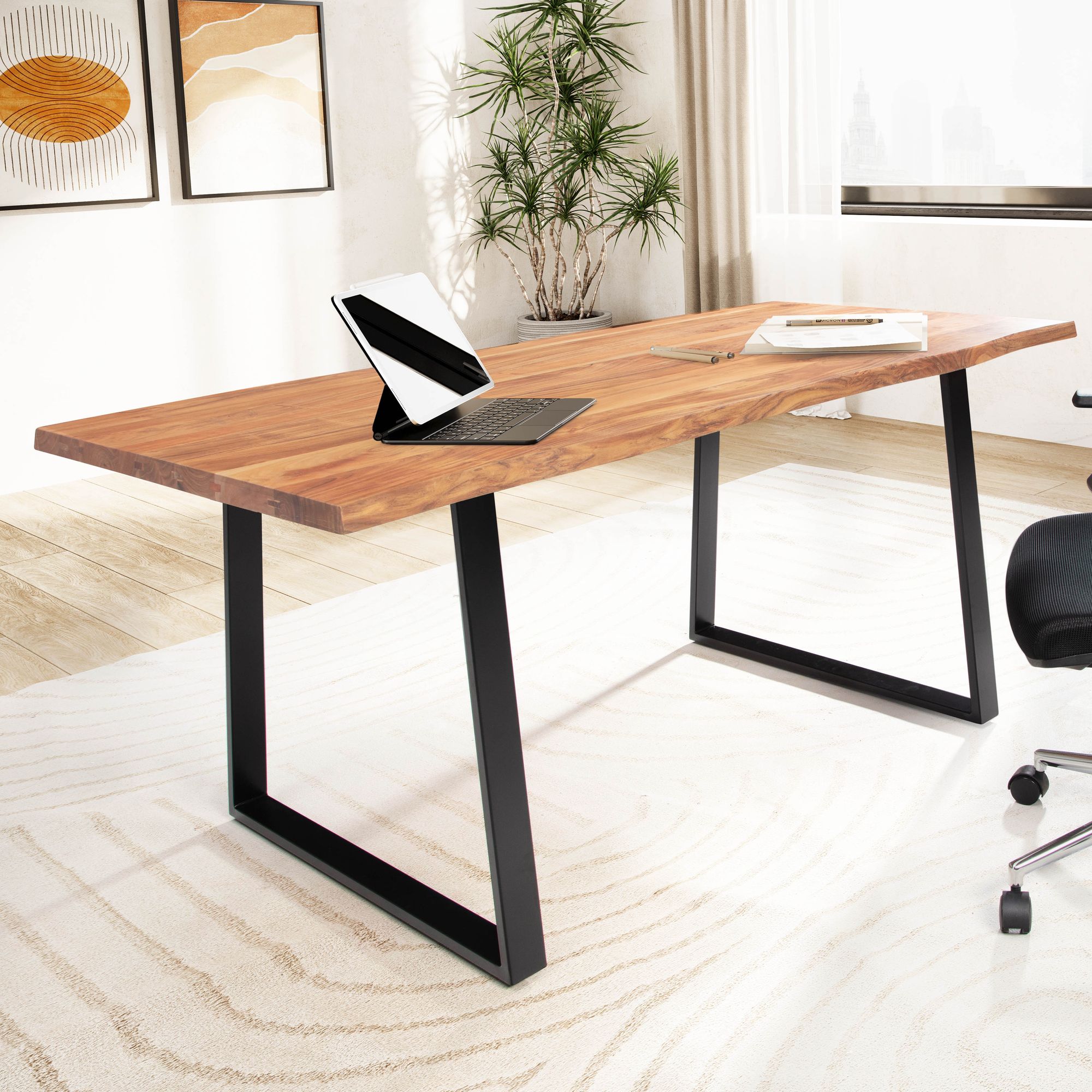 Bureau en bois massif d'acacia clair | Plateau 120x60x76 cm | Pieds en métal noir trapèze